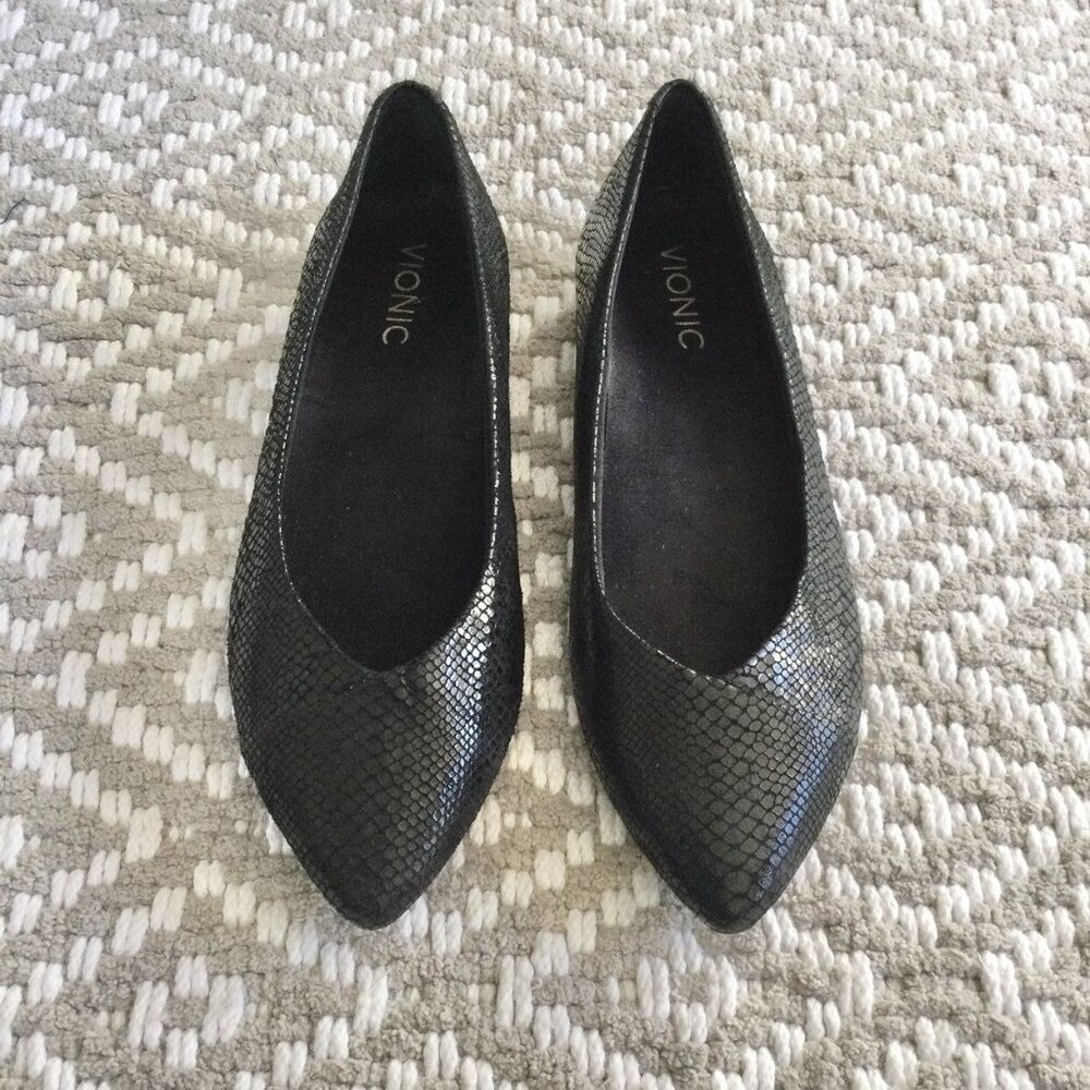 Vionic Black Pointed Toe Snake-Embossed Flats